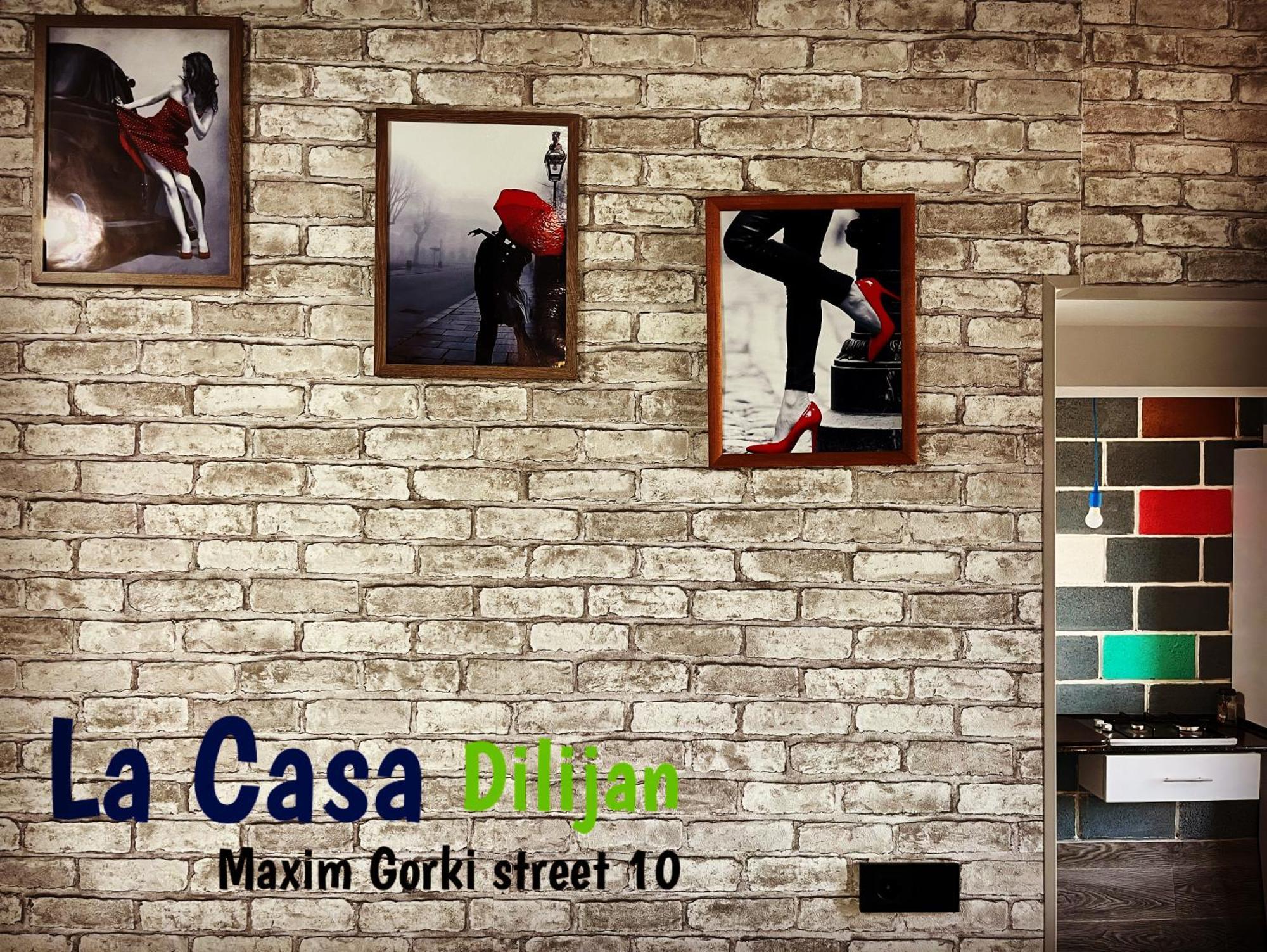 Hostel La Casa ديليجان المظهر الخارجي الصورة